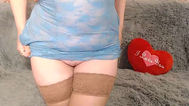 AFINAAA naked stripping on cam for live sex video chat