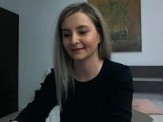Ammy Spring naked in her Live Sex Chat