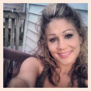 bambibliss69 naked before webcam in live video chat
