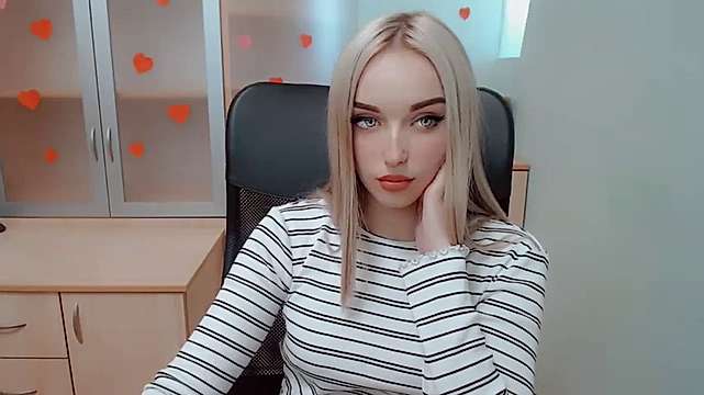 BbyChrry naked stripping on cam for live sex video chat