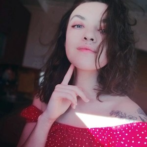 Bella_ventura naked before webcam in live video chat