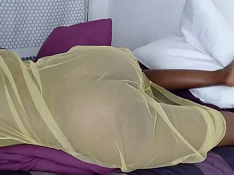 brownyslutxx naked stripping on cam for live sex video chat