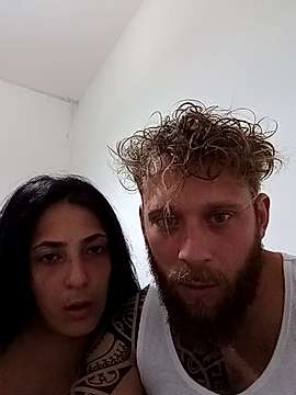 chiarucciaaa naked stripping on cam for live sex video chat