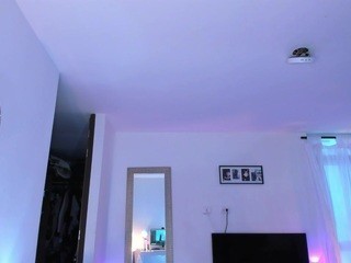 ChloePreston naked in her Live Sex Chat