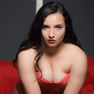 Cookycola naked before webcam in live video chat