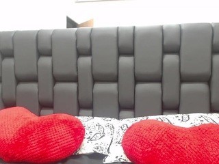 crazy-lovee naked in her Live Sex Chat