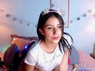 dalia-a naked in her Live Sex Chat