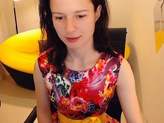 danaqueen naked in her Live Sex Chat