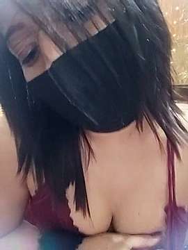 Deepa_Rani naked stripping on cam for live sex video chat