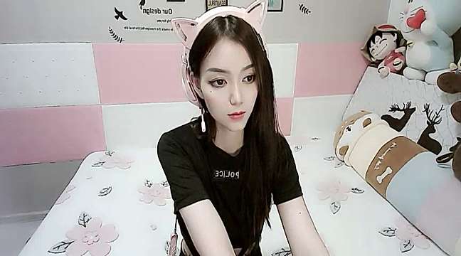 Diana-Leo naked stripping on cam for live sex video chat