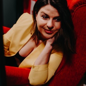 DreamNympho naked before webcam in live video chat