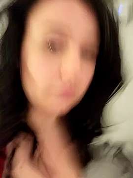 dropdeaddaisy naked stripping on cam for live sex video chat