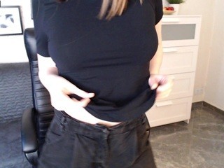 ?, Silina-Angel ? naked in her Live Sex Chat