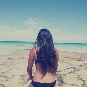 GabriellaHill naked before webcam in live video chat