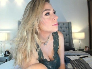 gabyspencer naked in her Live Sex Chat