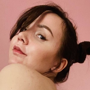 Hot_and_Sweet naked before webcam in live video chat