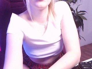 hotcarolinexo naked in her Live Sex Chat