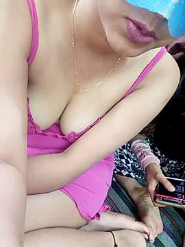 Hotty_Aalea naked stripping on cam for live sex video chat