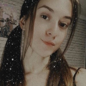 Kelly_Winter_ naked before webcam in live video chat