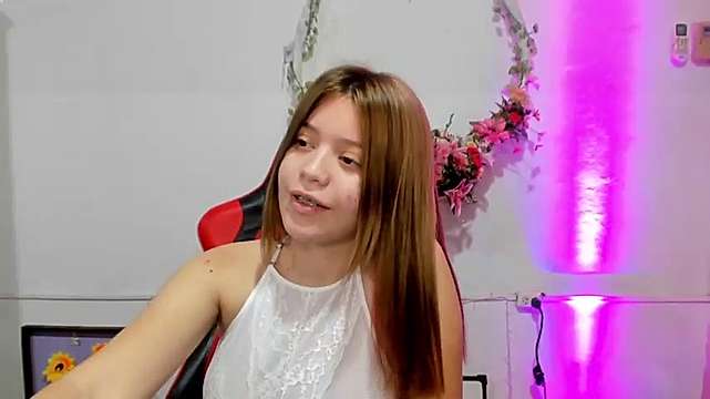 kiarafonseca_ naked stripping on cam for live sex video chat