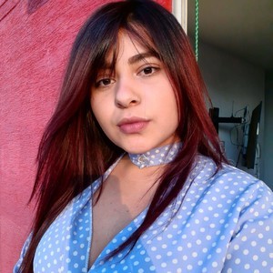Leo_hanrrys naked before webcam in live video chat