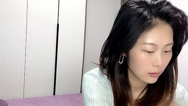 Margery-A naked stripping on cam for live sex video chat