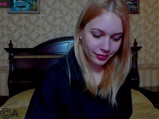 maylismile naked in her Live Sex Chat