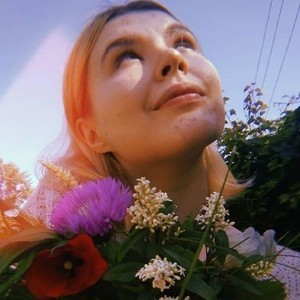 Mermaid_lada naked before webcam in live video chat