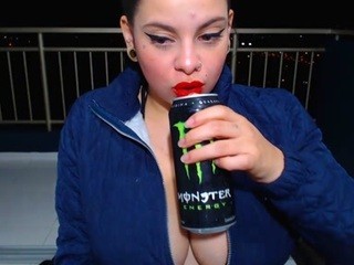 MiaGomexxx, ? naked in her Live Sex Chat