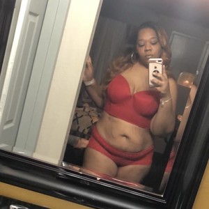 naughtybbw4us naked before webcam in live video chat