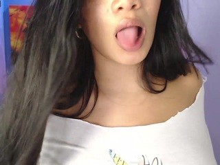 naughtylilah naked in her Live Sex Chat
