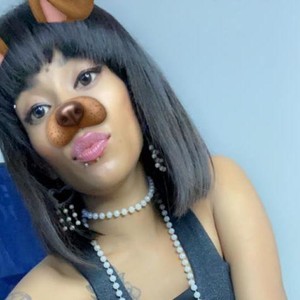 NAWTYDOLL26 naked before webcam in live video chat