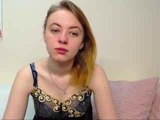 nellylovely naked in her Live Sex Chat