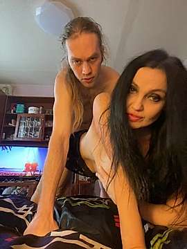 pantheraandbarsik naked stripping on cam for live sex video chat