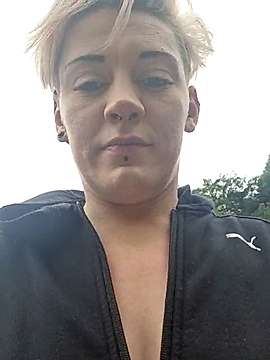 PinkTheHawk naked stripping on cam for live sex video chat