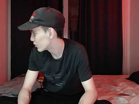 PrettyKittyDuo naked stripping on cam for live sex video chat