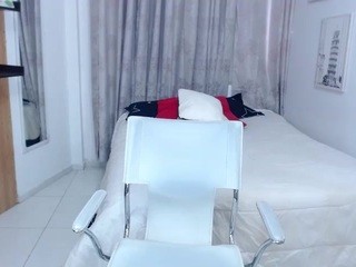 princess-rosse naked in her Live Sex Chat