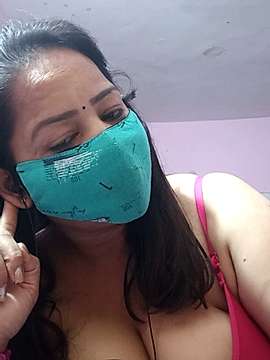 Priya_Bhabhi21 naked stripping on cam for live sex video chat