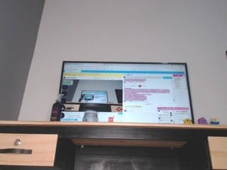 Samy Vargas naked in her Live Sex Chat