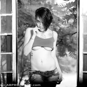 Sasha_Synn naked before webcam in live video chat