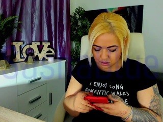 sashablue naked in her Live Sex Chat