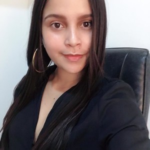 smallcami naked before webcam in live video chat