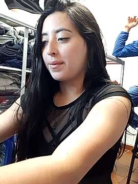Sofhi_corolinne31 naked stripping on cam for live sex video chat