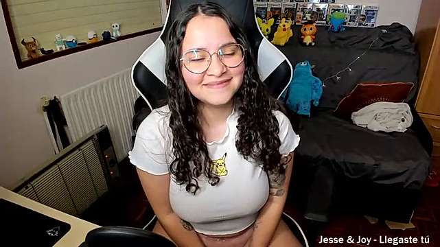 sweet_sully_ naked stripping on cam for live sex video chat