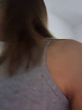 syrah_xxx_ naked stripping on cam for live sex video chat