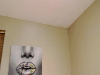 TiaBella naked in her Live Sex Chat