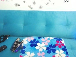 valen-h0t naked in her Live Sex Chat