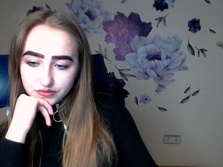 vanda-bant naked in her Live Sex Chat