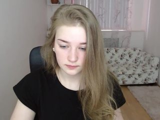 veronikanicy naked in her Live Sex Chat