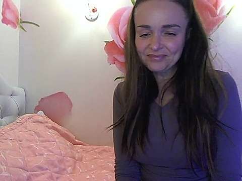 Vfhuj naked stripping on cam for live sex video chat